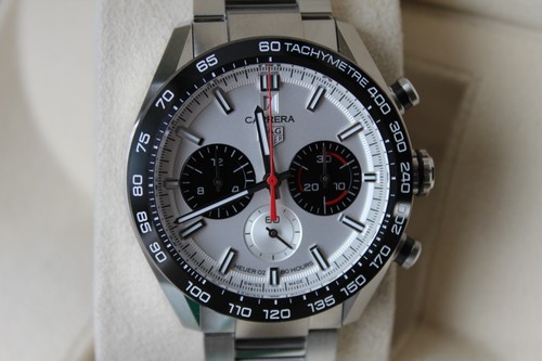 TAG Heuer Carrera
